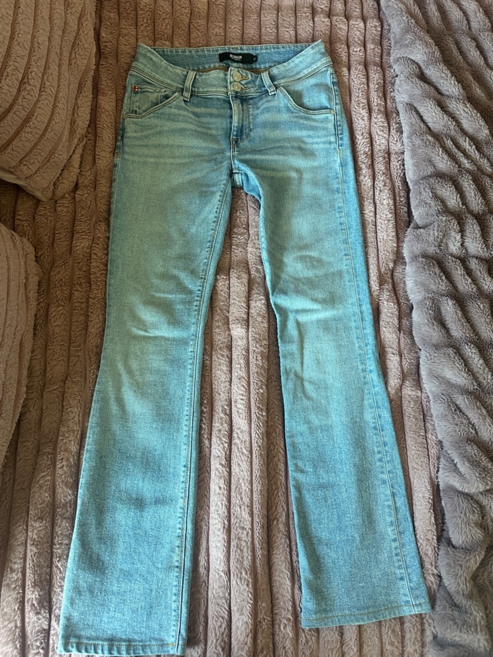 HUDSON jeans